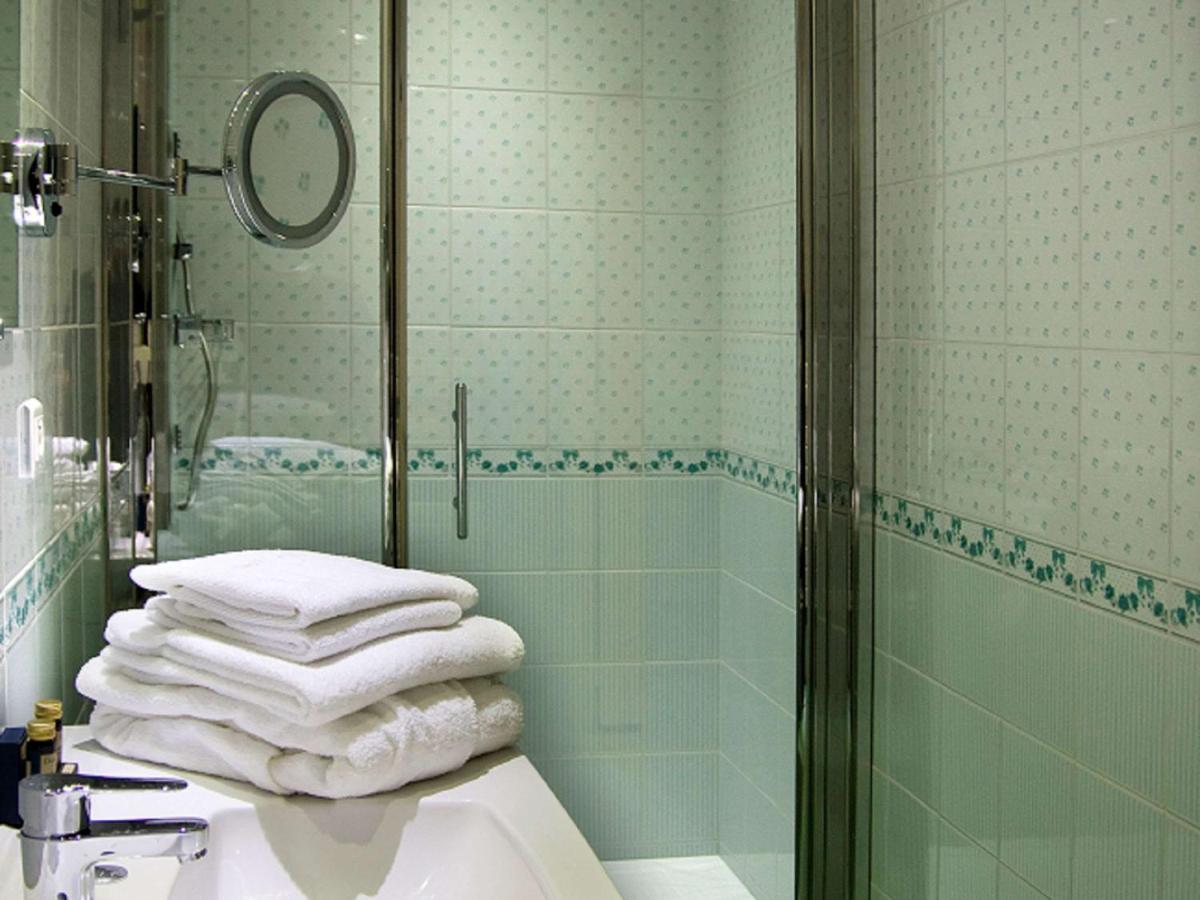 Mercure Moulins Centre Hotel De Paris Екстер'єр фото