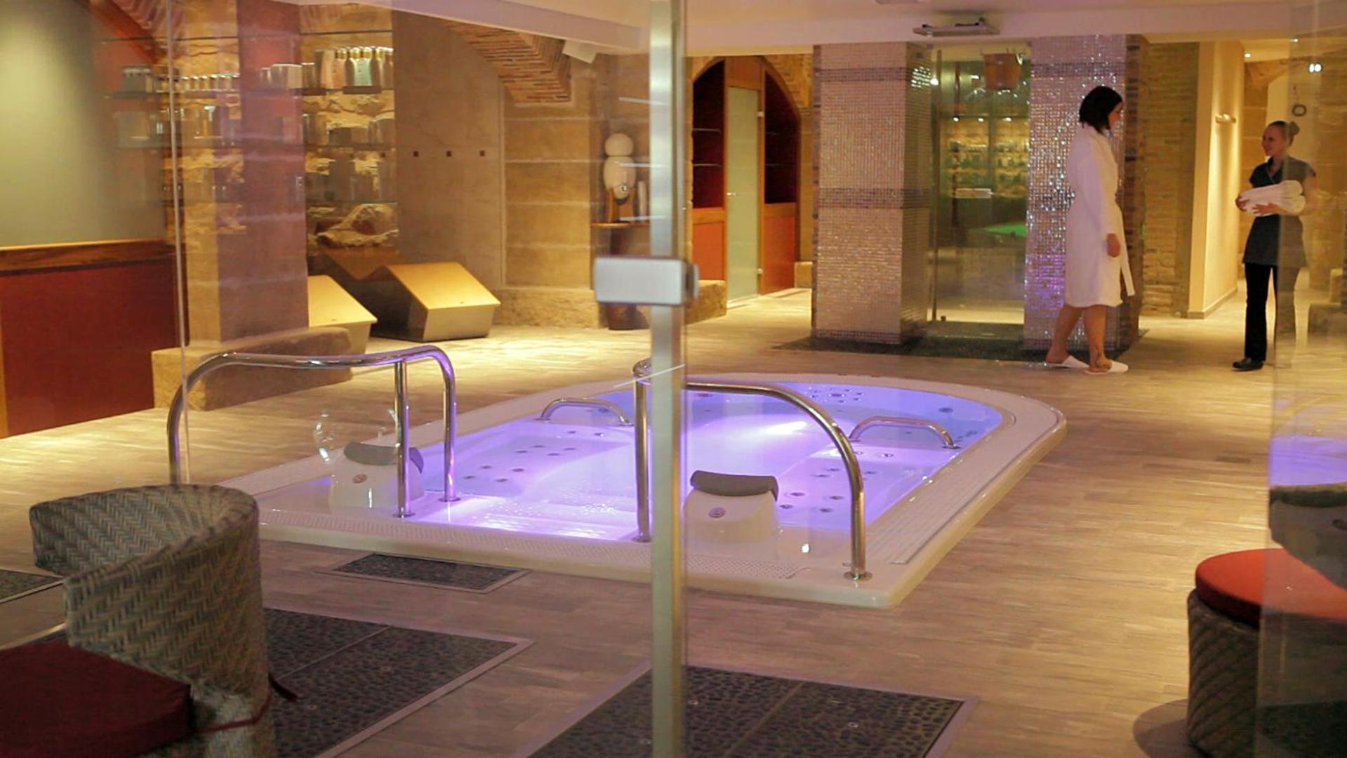 Mercure Moulins Centre Hotel De Paris Екстер'єр фото