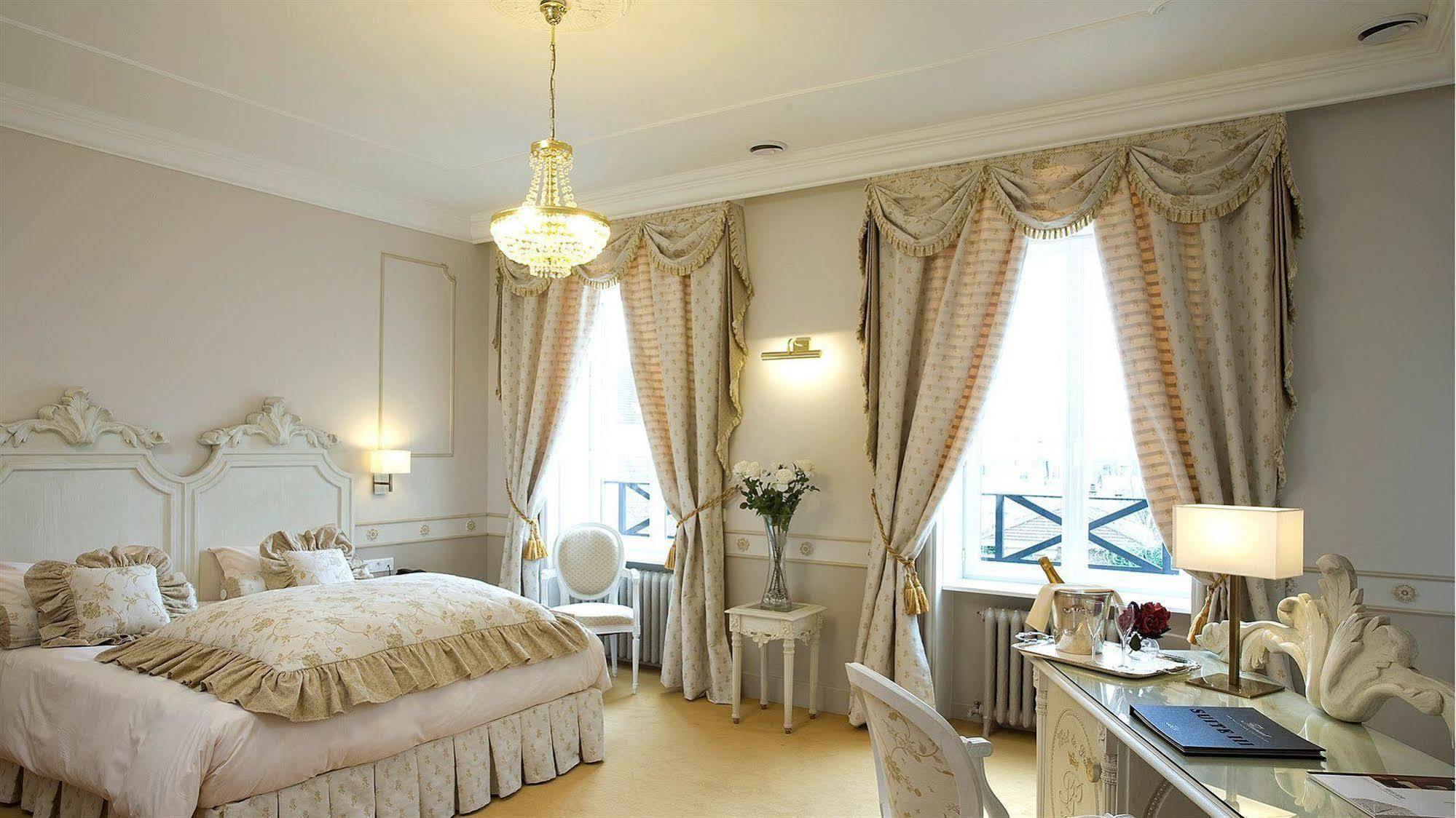 Mercure Moulins Centre Hotel De Paris Екстер'єр фото